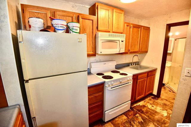 2802 Wayne Street, Bellevue, NE 68005