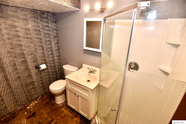 2802 Wayne Street, Bellevue, NE 68005