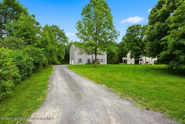 201 Kingsview Highway, Wallkill, NY 12589