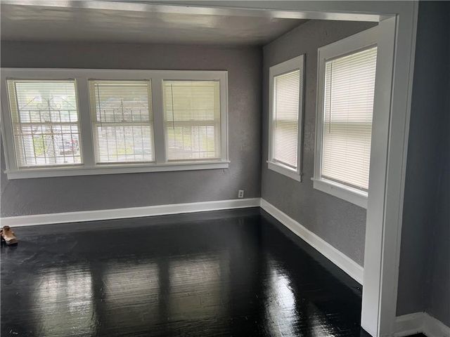 5824 Wabash Avenue, Kansas City, MO 64130