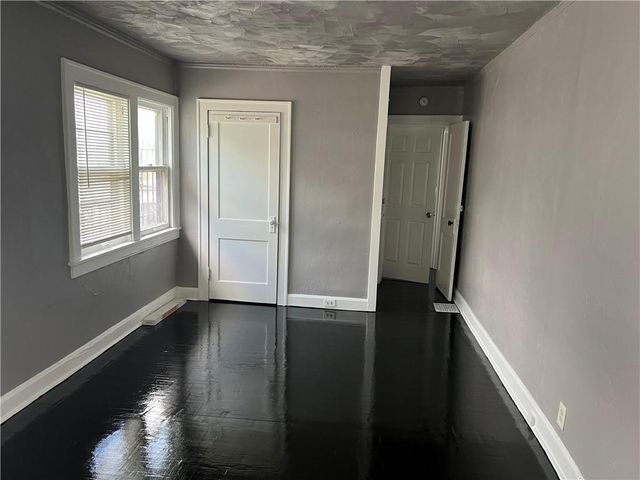 5824 Wabash Avenue, Kansas City, MO 64130