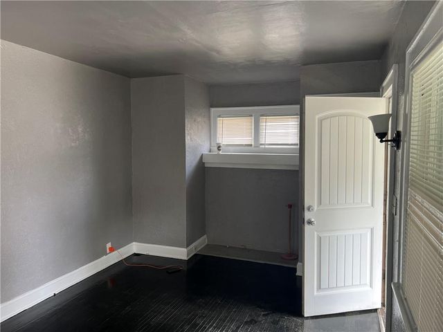 5824 Wabash Avenue, Kansas City, MO 64130