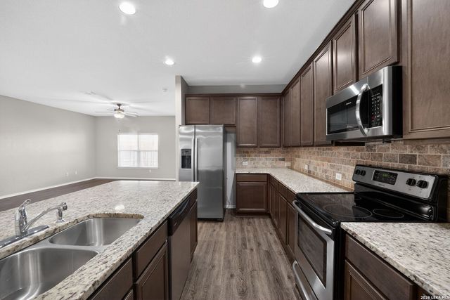 7107 Capricorn Way, Converse, TX 78109