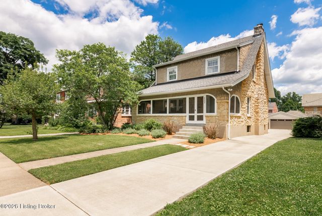 2505 Broadmeade Rd, Louisville, KY 40205
