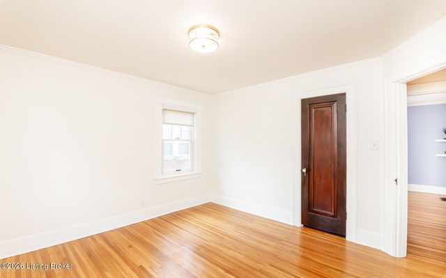 2505 Broadmeade Rd, Louisville, KY 40205