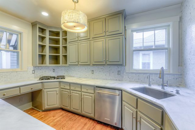 671 S BARKSDALE ST, Memphis, TN 38104