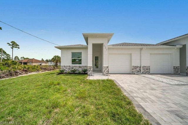 1153 Countess AVE, Lehigh Acres, FL 33974