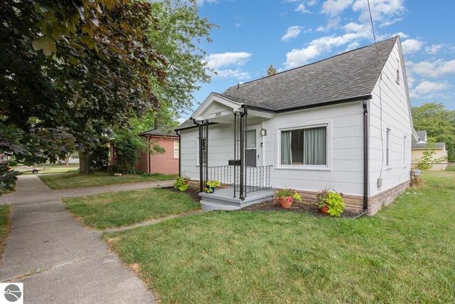 305 Marston Street, Bay City, MI 48706