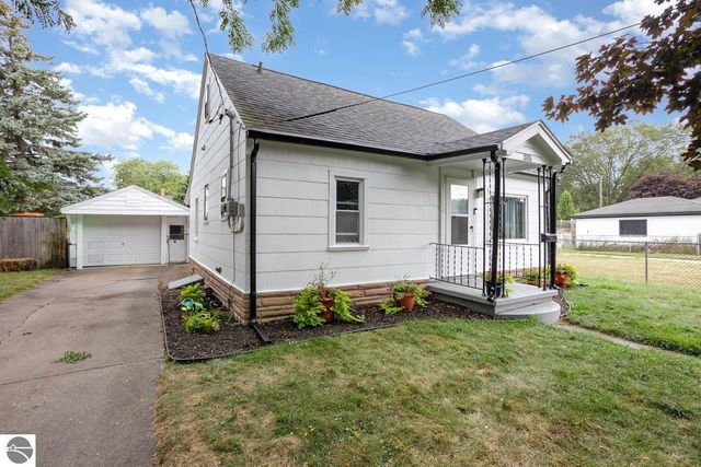 305 Marston Street, Bay City, MI 48706