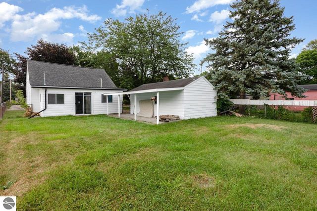 305 Marston Street, Bay City, MI 48706