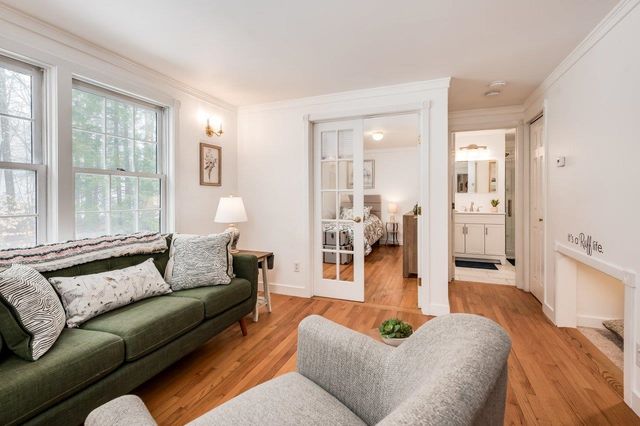 12 Spencer Lane, Lee, NH 03861