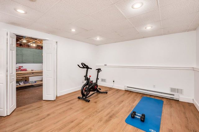 12 Spencer Lane, Lee, NH 03861