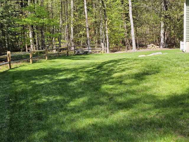 12 Spencer Lane, Lee, NH 03861