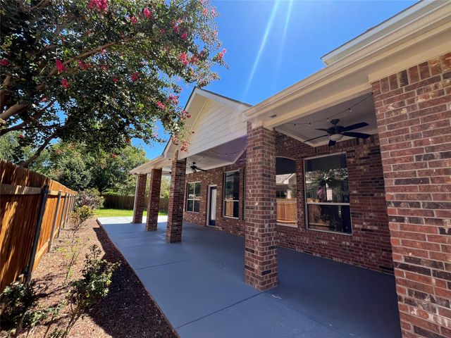 3004 Edgecreek PL, Round Rock, TX 78681