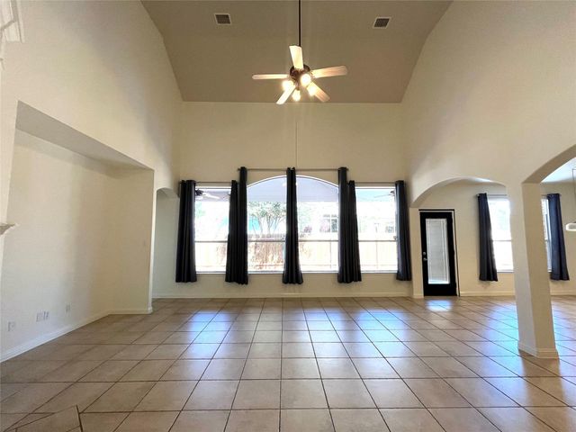 3004 Edgecreek PL, Round Rock, TX 78681