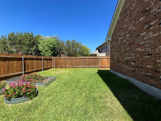 3004 Edgecreek PL, Round Rock, TX 78681