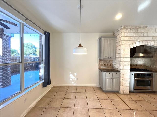 3004 Edgecreek PL, Round Rock, TX 78681