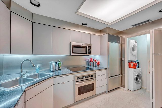 1 BEACH DRIVE SE 1309, St Petersburg, FL 33701