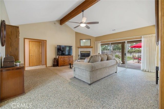 594 Diana, Hanford, CA 93230