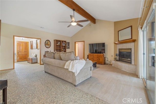 594 Diana, Hanford, CA 93230