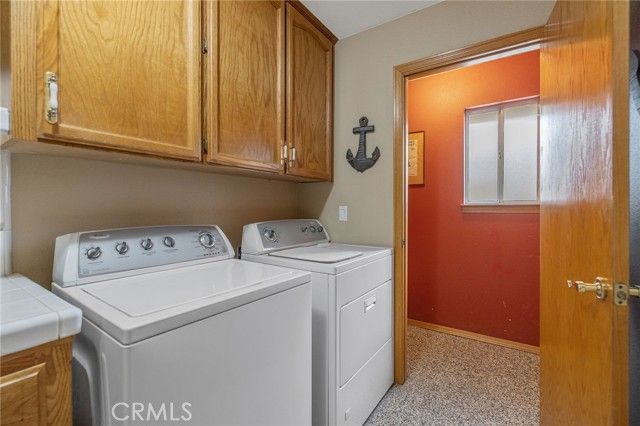 594 Diana, Hanford, CA 93230