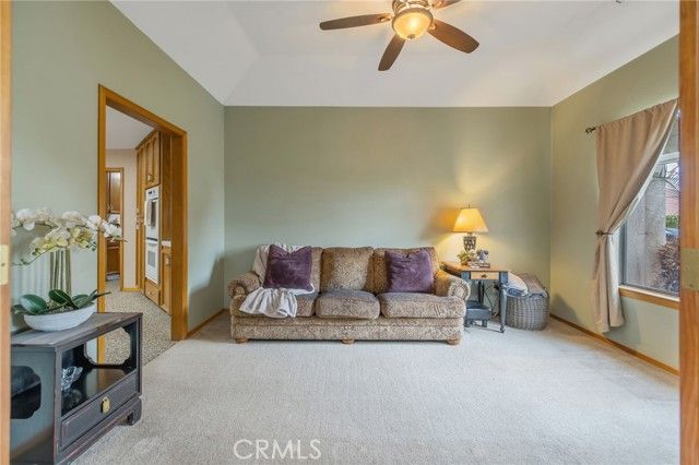 594 Diana, Hanford, CA 93230