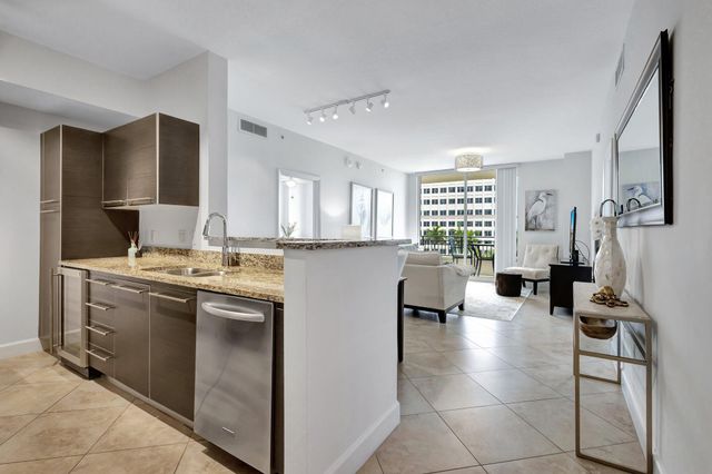 550 Okeechobee Boulevard 504, West Palm Beach, FL 33401