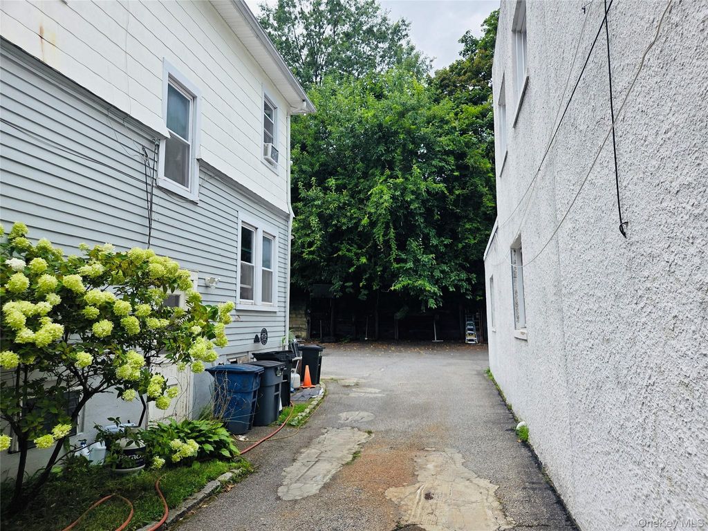 1168-1170 Port Washington Boulevard 1168-1170, Port Washington, NY 11050 — photo 4