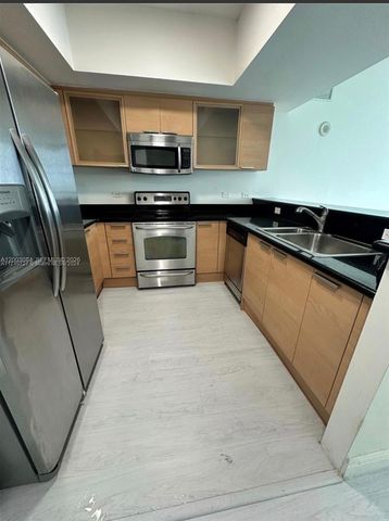 140 S Dixie Hwy 707, Hollywood, FL 33020