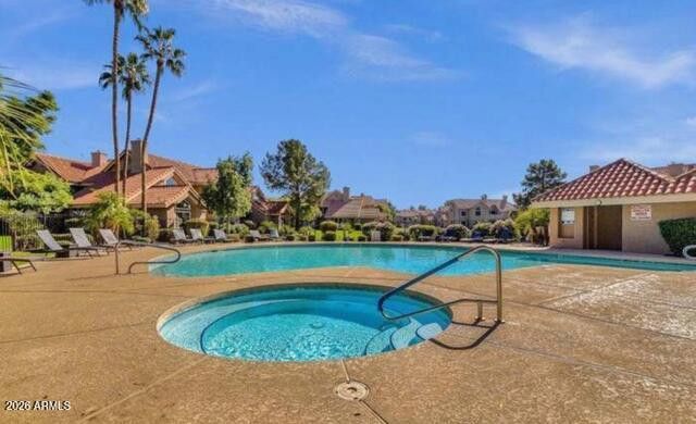 1633 E Lakeside Drive Unit 106, Gilbert, AZ 85234