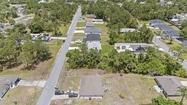 3001 Gaffney Avenue SE, Palm Bay, FL 32909