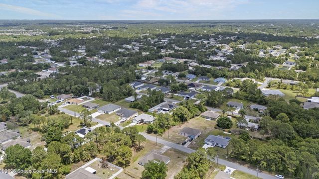 3001 Gaffney Avenue SE, Palm Bay, FL 32909
