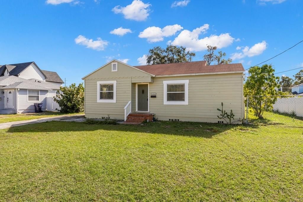 1112 W PENINSULAR STREET, Tampa, FL 33603