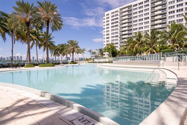 1500 Bay Road 1228S, Miami Beach, FL 33139