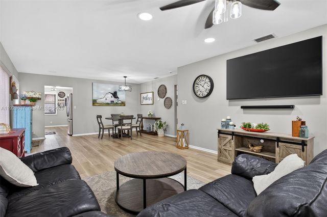 4409 Cordia Cir, Coconut Creek, FL 33066