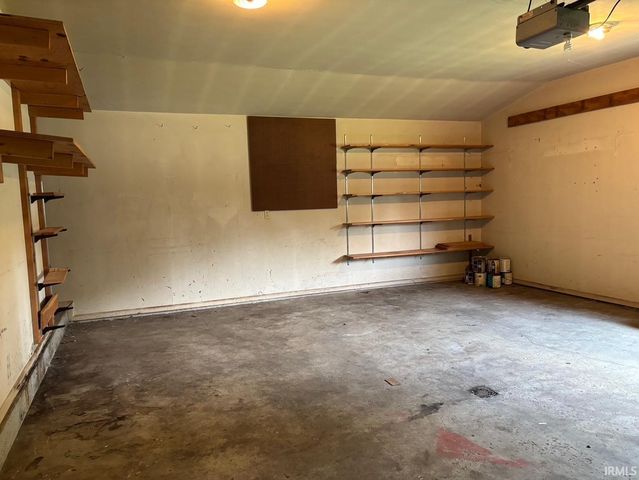 4704 Barrington Drive, Fort Wayne, IN 46806