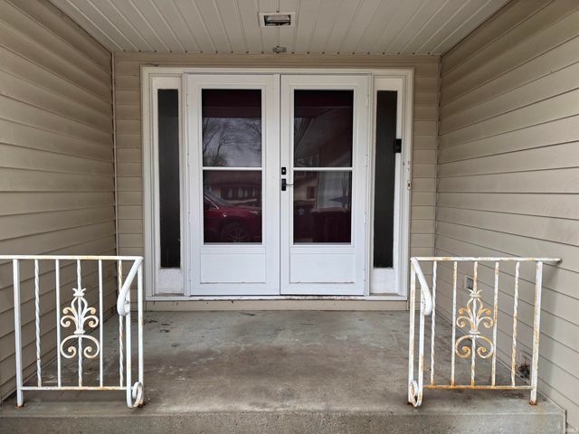 4704 Barrington Drive, Fort Wayne, IN 46806