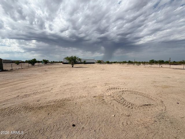 20661 E LEAVITT Lane, Florence, AZ 85132