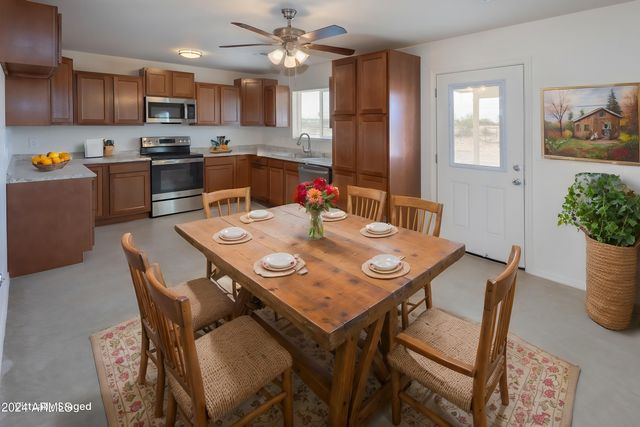 20661 E LEAVITT Lane, Florence, AZ 85132