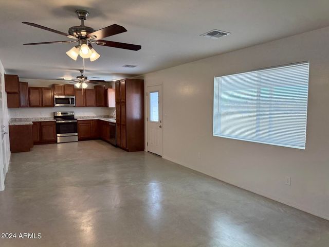 20661 E LEAVITT Lane, Florence, AZ 85132