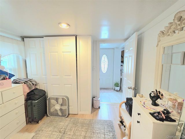525 Riverleigh Avenue 111, Riverhead, NY 11901