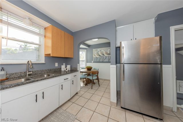 3534 Bainbridge Road, Cleveland Heights, OH 44118