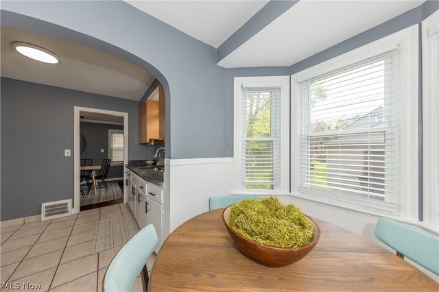 3534 Bainbridge Road, Cleveland Heights, OH 44118