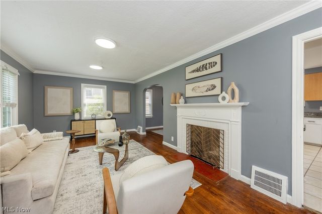 3534 Bainbridge Road, Cleveland Heights, OH 44118