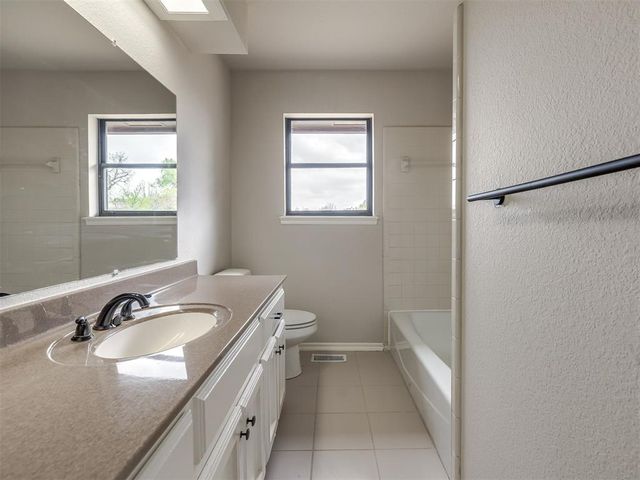 8724 NW 84th Street, Oklahoma City, OK 73132