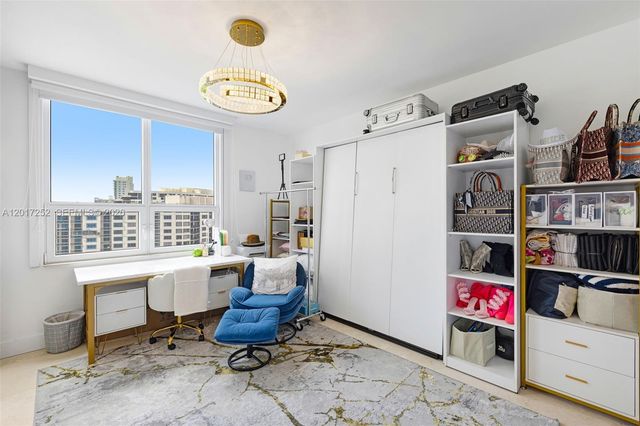 848 Brickell Key Dr 1601, Miami, FL 33131