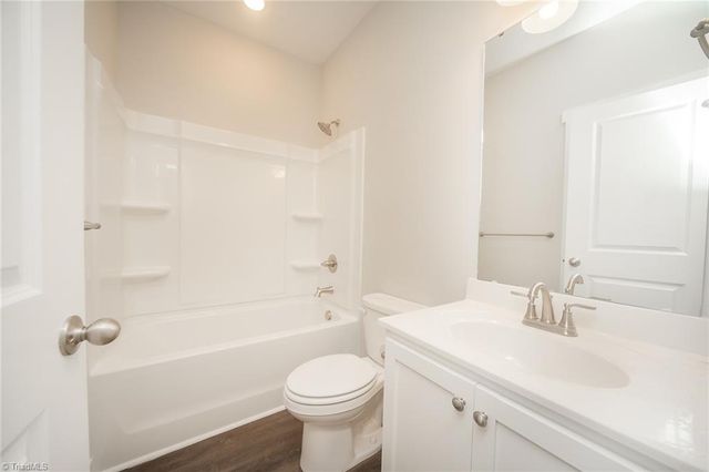 1009 Fairfield Drive, Yadkinville, NC 27055