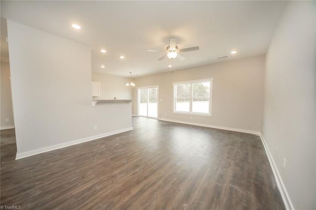 1009 Fairfield Drive, Yadkinville, NC 27055