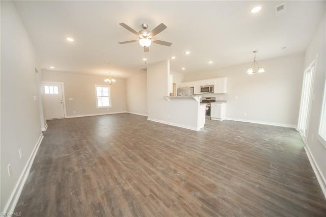 1009 Fairfield Drive, Yadkinville, NC 27055