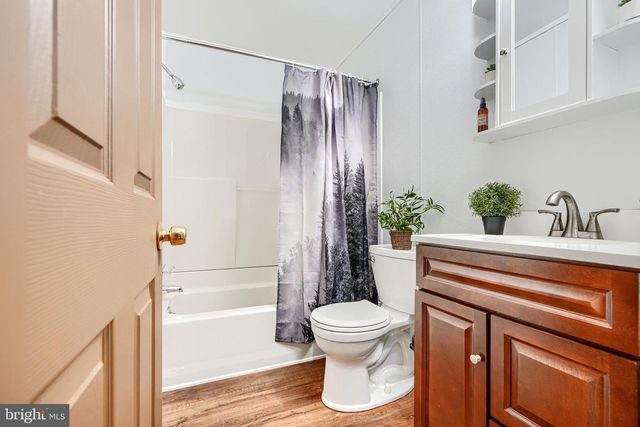 111 SAINT LOUIS DR, Elkton, MD 21921